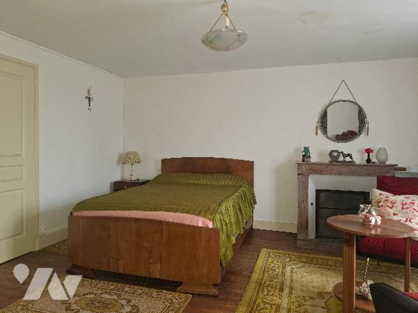 MAISON DE BOURG, à proximité de toutes commodités