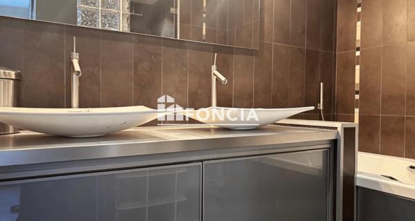 À vendre Appartement 4 pièces 99.77 m² - Grenoble 38000