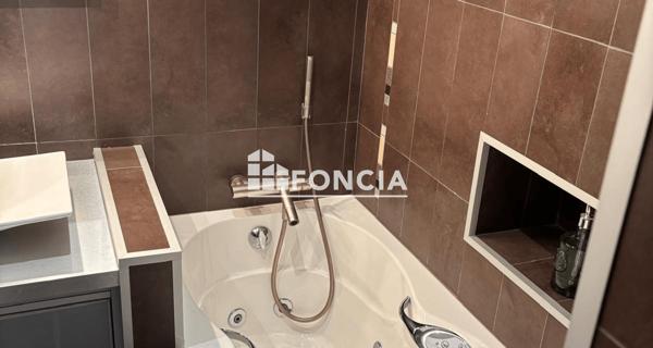 À vendre Appartement 4 pièces 99.77 m² - Grenoble 38000