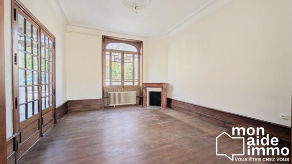 Centre ville, maison de 4 chambres, garage, jardin