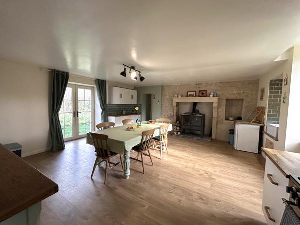 Victorian house with three bedrooms, energy-efficient, with outbuildings to renovate