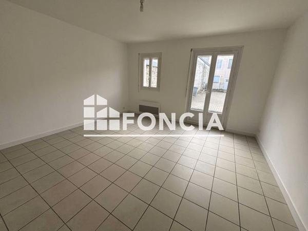 Location Studio 30.11 m² - 13 RUE DU CLOS SCELLIER Mantes La Jolie 78200