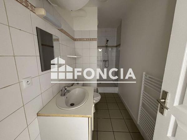 Location Studio 30.11 m² - 13 RUE DU CLOS SCELLIER Mantes La Jolie 78200