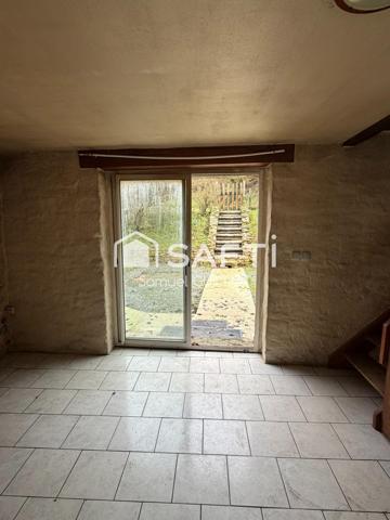 Maison de caractère à réinventer et au calme