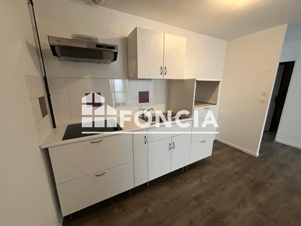 Location Appartement 4 pièces 109.2 m² - 62 RUE DE L'ALOUETTE Roubaix 59100