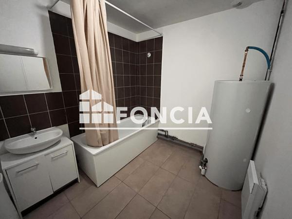 Location Appartement 4 pièces 109.2 m² - 62 RUE DE L'ALOUETTE Roubaix 59100