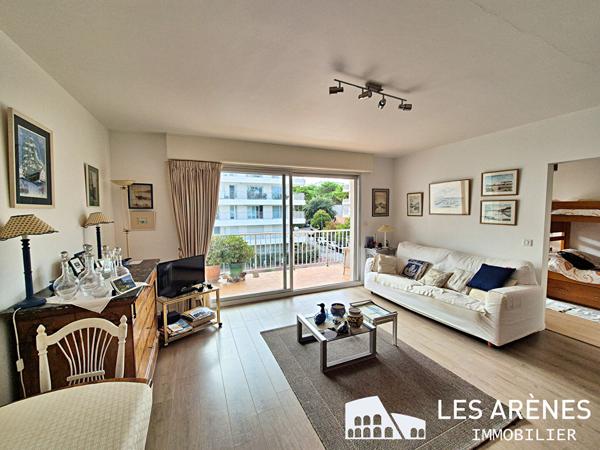 Appartement type 3 avec Ascenseur - Grand Balcon proche MER avec Garage et Cave , La baule