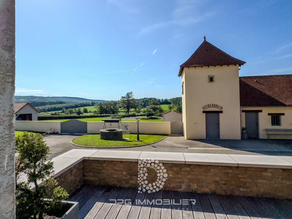 Saint-Marcelin-de-Cray (71460) Maison familiale rénovée avec dépendances et terrain de plus d’1 ha