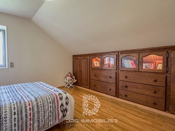 Saint-Marcelin-de-Cray (71460) Maison familiale rénovée avec dépendances et terrain de plus d’1 ha