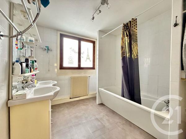 Maison à vendre  5 pièces - 119,50 m2 LIVRY GARGAN - 93