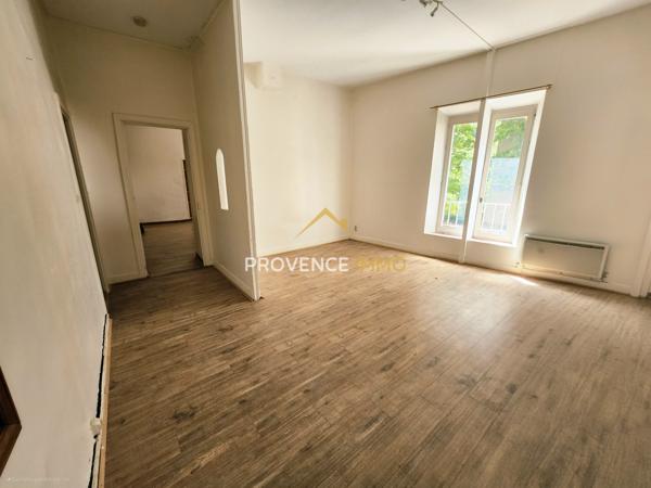 Digne-les-Bains (04000) NOUVELLE EXCLUSIVITÉ À saisir – Grand T2 avec potentiel, 63,80 m² – Digne-les-Bains