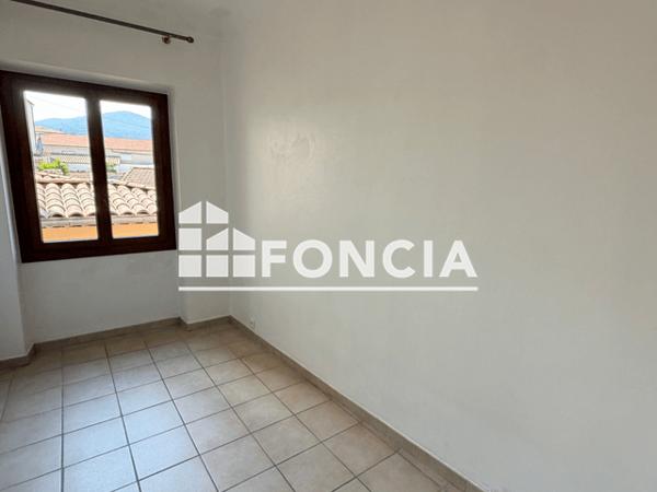 Location Appartement 3 pièces 69.74 m² - 16 HENRI ISNARD Vence 06140