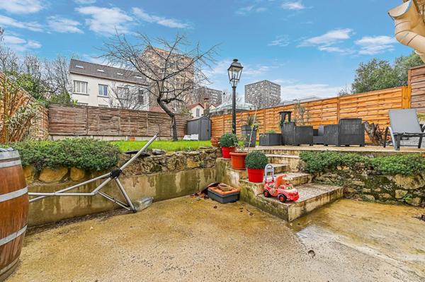 A  7  minutes de la Gare RER D  Vert de Maisons