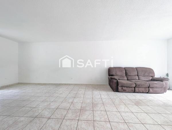 MAISON 100 M², 3 CHAMBRES AVEC GARAGE ET JARDIN