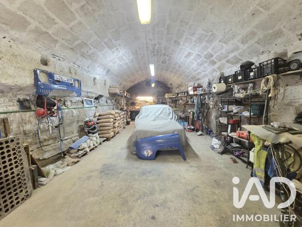 Maison à vendre 5 pièces 145 m² Entraigues-sur-la-Sorgue