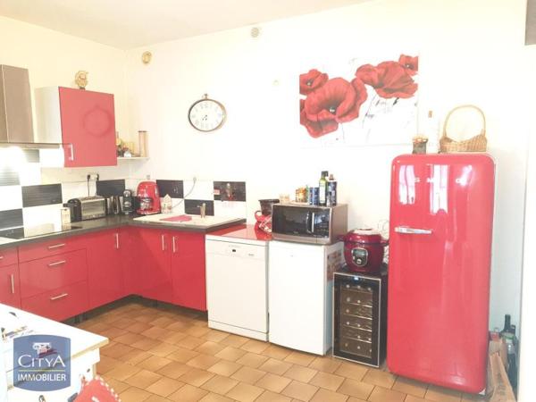 Appartement à louer 2 pièces 73m²