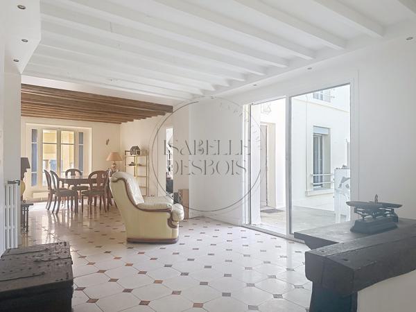 Une maison qui ne ressemble pas aux autres… et c’est justement tout son charme !