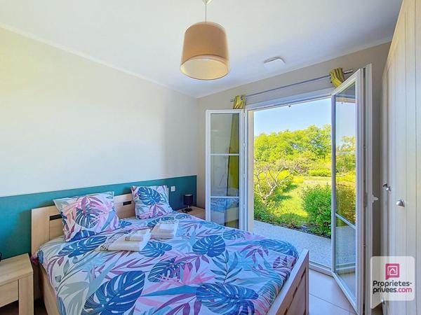 Superbe propriété de plain-pied, piscine et parc de 6 400 m²