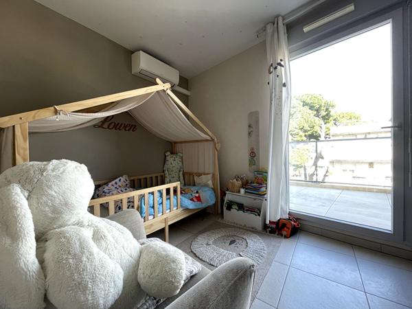 À vendre Dernier étage, 3 pièces lumineux , Saint-Laurent-du-Var