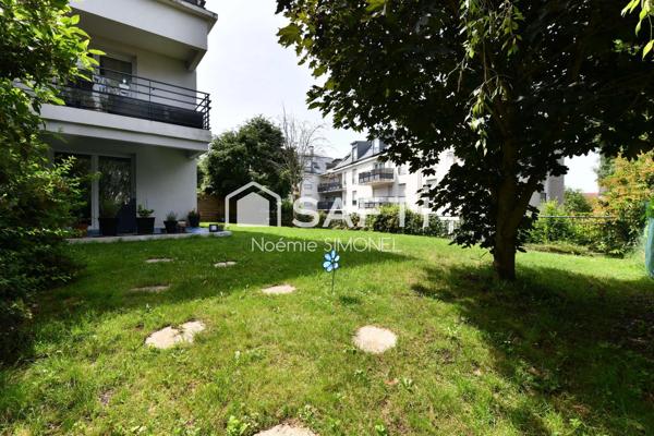 Grand appartement de deux pièces avec un grand jardin privé de 200m2 !