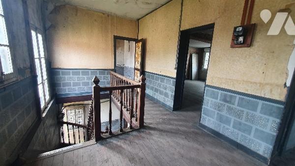 A 10 mn VERNON - belle maison caractère à finir de rénover, 6pp, 120 m2, dépendance.