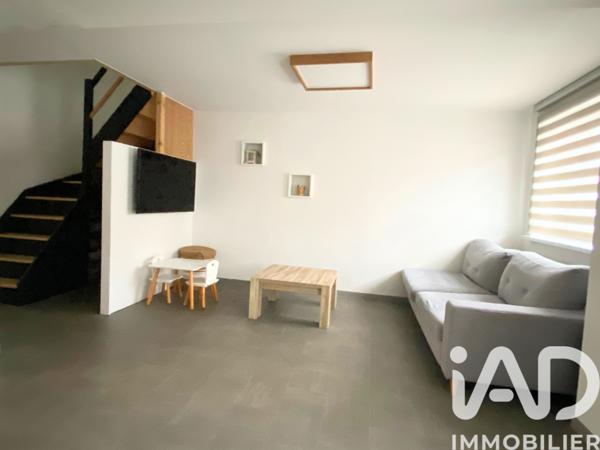 Maison à vendre 6 pièces 130 m² Neuville-en-Ferrain
