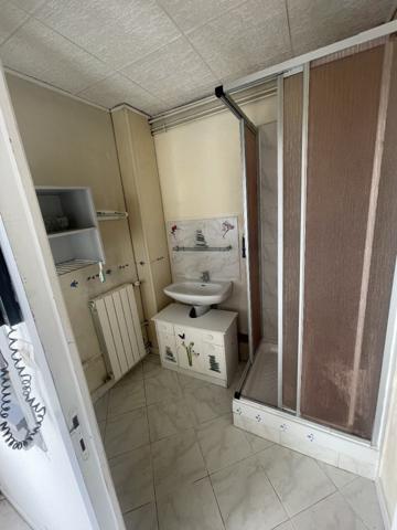 MAISON A RENOVER AVEC JARDIN