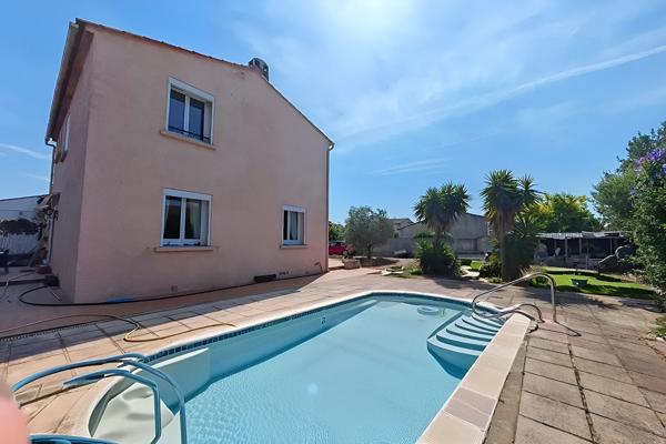 Maison La Crau 5 pièce(s) 117 m2