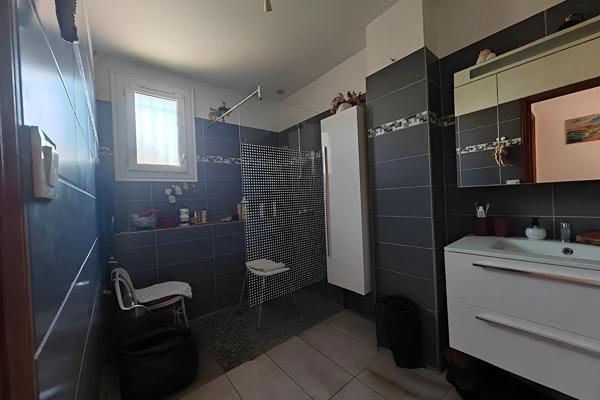 Maison La Crau 5 pièce(s) 117 m2