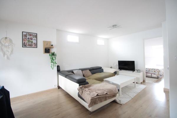 À vendre : T2 meublé de 62 m² au cœur de Rives