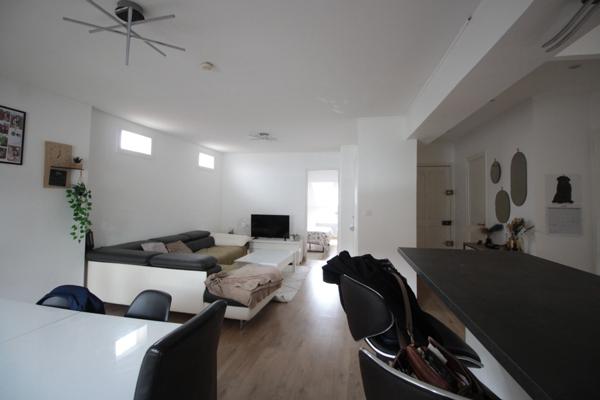 À vendre : T2 meublé de 62 m² au cœur de Rives