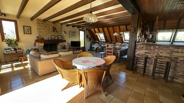 FOUESNANT, BEG-MEIL, jolie maison de 4 chambres, à 1.5km de la plage !