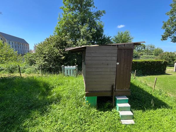 Chalet habitable à l'année en bord de Sarthe !