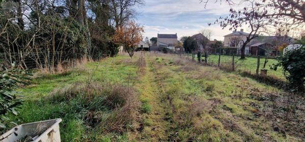 Maison de ville à vendre à Thouars dans les Deux-Sèvres (79100), ref : 79079-44