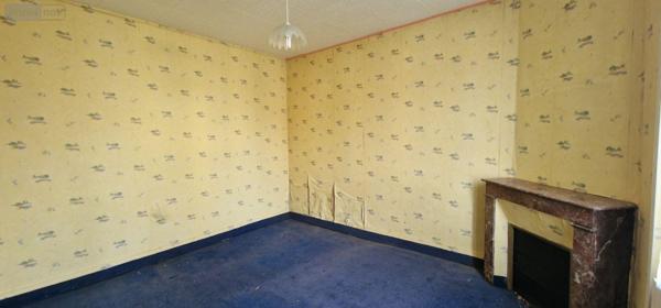 Maison de ville à vendre à Thouars dans les Deux-Sèvres (79100), ref : 79079-44