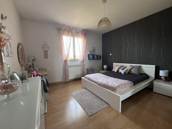 Maison à vendre 328 290 € Domérat 6 p 150 m² DPE D