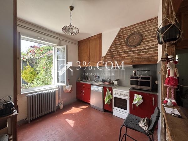 Maison
                                                                                                                                                                                                                                                                                                                        4 pièce(s)                                                                                                                                                                                                          3 chambre(s)                                                                                                                                                                                                          94.87  m²