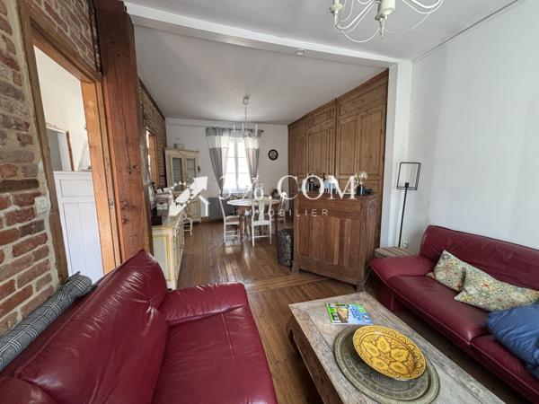 Maison
                                                                                                                                                                                                                                                                                                                        4 pièce(s)                                                                                                                                                                                                          3 chambre(s)                                                                                                                                                                                                          94.87  m²
