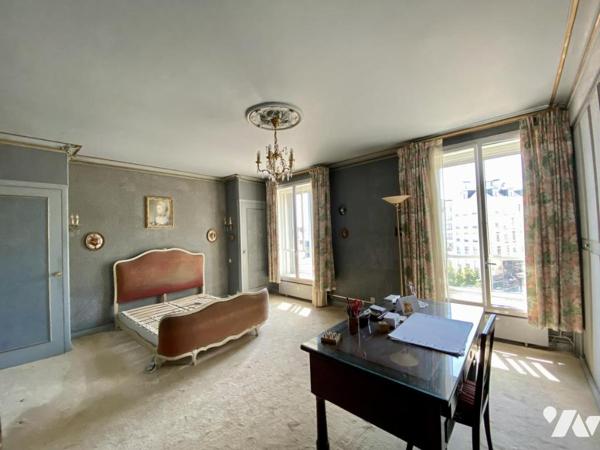 NANTES TOUR BRETAGNE Agréable T4 situé au 4ème et dernier a/asc 