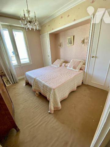 NANTES TOUR BRETAGNE Agréable T4 situé au 4ème et dernier a/asc 