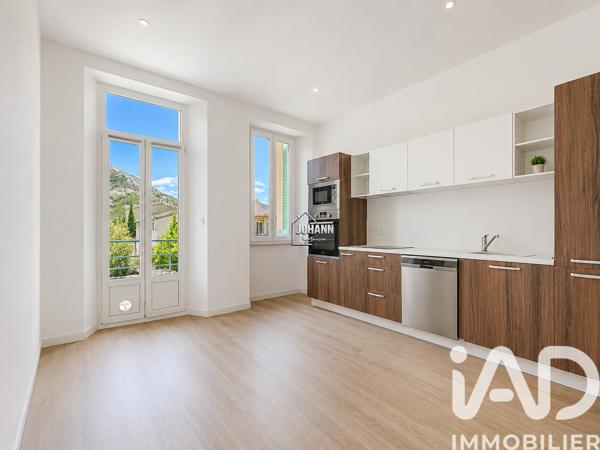 Appartement à vendre 4 pièces 76,5 m² Nyons
