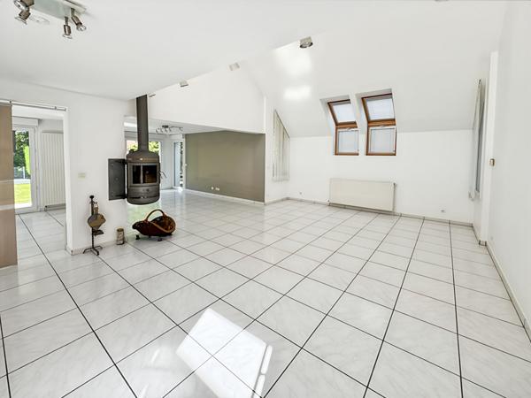 Maison d'Exception en Centre-Ville d'Arpajon !