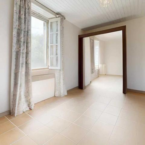 Maison ancienne - Saint-cyprien EXCLUSIVITE LABEL PIERRES. Maison ancienne à vendre à Coux et Bigaroque Mouzens, 89m², 3 chambres, dépendances, chauffage électrique + bois.