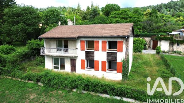 Maison à vendre 9 pièces 174 m² Saint-Félicien