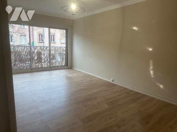 T3 refait à neuf situé au premier étage