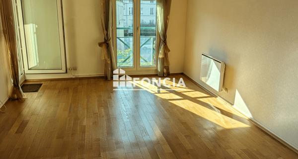 Location Appartement 3 pièces 74.8 m² - Melun 77000