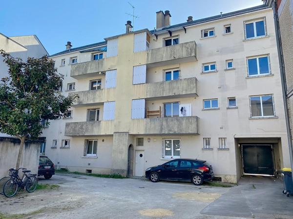 Beau type 3, quartier Bretonneau avec garage et cave