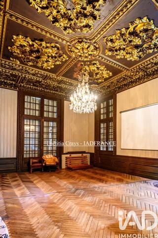 Immeuble à vendre 3 600 m² Saint-Étienne-de-Tulmont