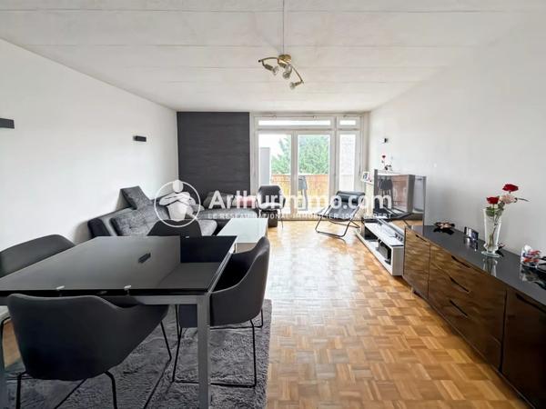 Vente Appartement 3 pièces 69 m2 à Corbeil-Essonnes