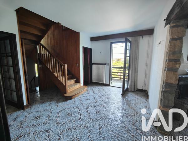 Maison à vendre 6 pièces 121 m² Besançon